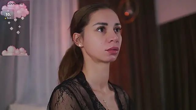 Snapshot of FlirtyFawn chatting on March 2025 03:31:01 AM FlirtyFawn online show from March 2025 03:31:01 AM