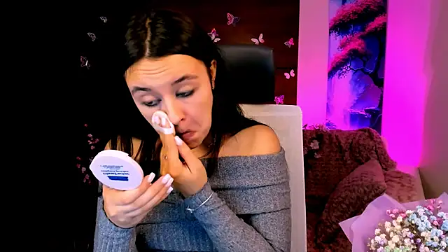 rozmary ket online show from January 2025 05:10:02 PM