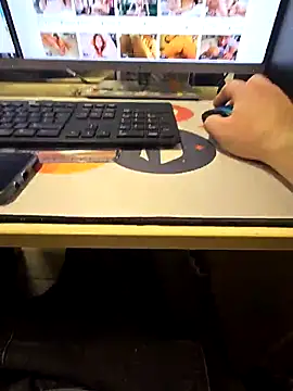 Snapshot of Ibag01 chatting on March 2025 02:15:02 PM Ibag01 online show from March 2025 02:15:02 PM