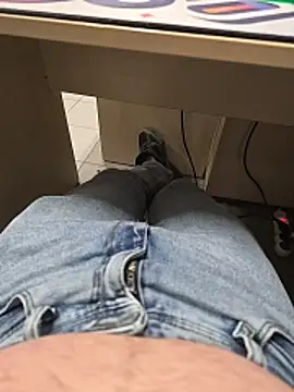 Snapshot of Ibag01 chatting on December 2025 03:27:02 PM Ibag01 online show from December 2025 03:27:02 PM