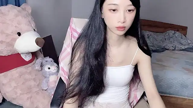 Lili-2 online show from September 2025 03:56:02 PM