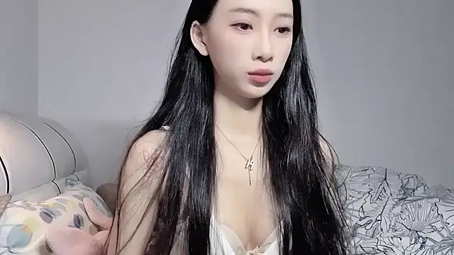 Snapshot of Lili-2 chatting on June 2026 11:54:01 AM Lili-2 online show from June 2026 11:54:01 AM