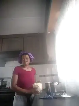 Feathergal69  online show from January 2025 05:05:01 AM