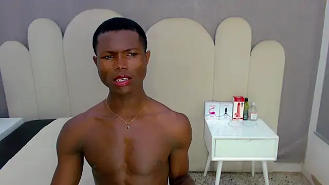 Snapshot of joel_blackcock chatting on September 2025 03:04:01 PM joel blackcock online show from September 2025 03:04:01 PM