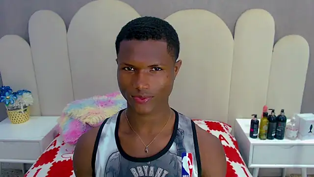 Snapshot of joel_blackcock chatting on October 2025 03:38:02 PM joel blackcock online show from October 2025 03:38:02 PM