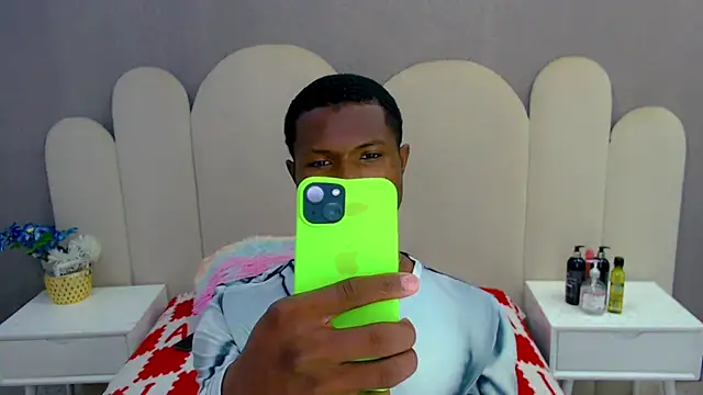 Snapshot of joel_blackcock chatting on November 2025 03:11:01 PM joel blackcock online show from November 2025 03:11:01 PM