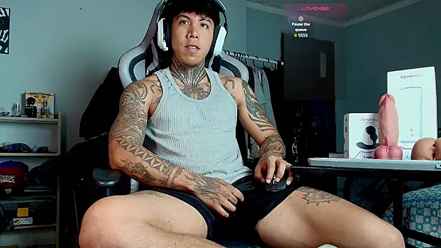 Snapshot of Nickhot0609 chatting on October 2025 11:02:01 PM Nickhot0609 online show from October 2025 11:02:01 PM