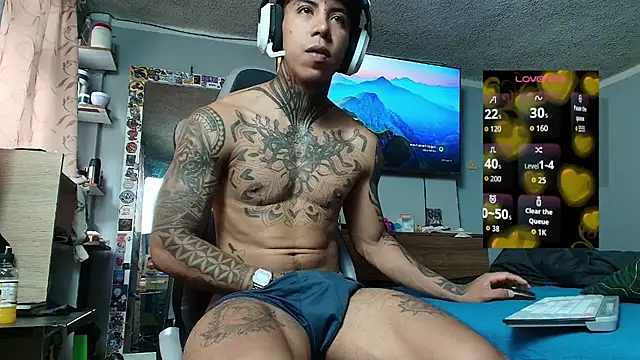 Nickhot0609 online show from February 2026 05:20:01 PM