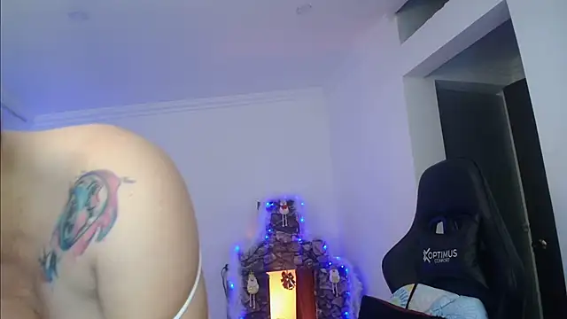 Snapshot of Madame_Shein_ chatting on January 2025 01:56:01 AM Madame Shein online show from January 2025 01:56:01 AM