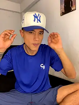 Edward Milleer online show from December 2025 05:07:02 PM