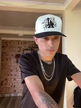 Edward Milleer online show from February 2026 07:39:02 PM