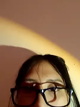 AleFantasy0001 online show from March 2025 07:25:01 PM