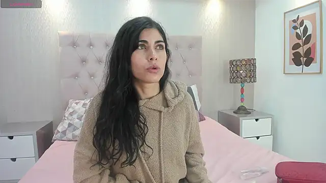 Melodi Roux online show from March 2026 01:22:01 PM