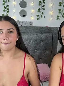 Snapshot of Gianna_saints chatting on December 2024 03:38:02 AM Gianna saints online show from December 2024 03:38:02 AM