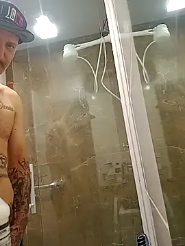 Snapshot of rolesexy chatting on November 2025 01:49:01 AM rolesexy online show from November 2025 01:49:01 AM