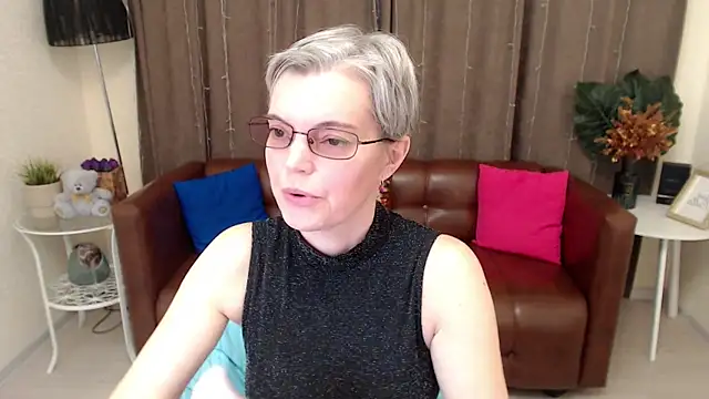 Cutie Erikaa1 online show from February 2025 02:48:02 AM