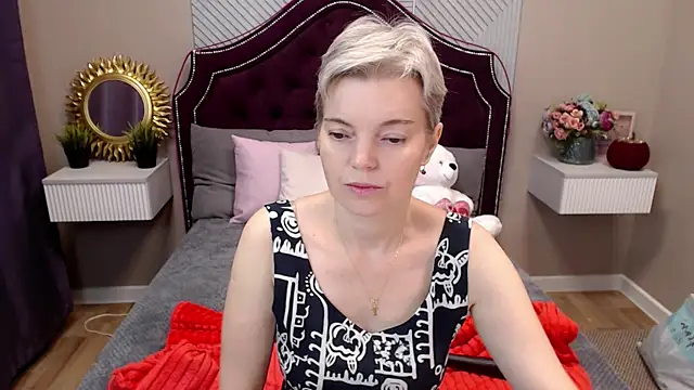 Cutie Erikaa1 online show from October 2025 02:19:01 AM