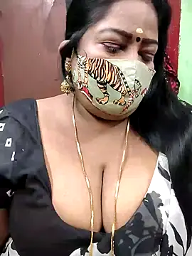 Snapshot of maniisha chatting on December 2024 05:42:01 PM maniisha online show from December 2024 05:42:01 PM