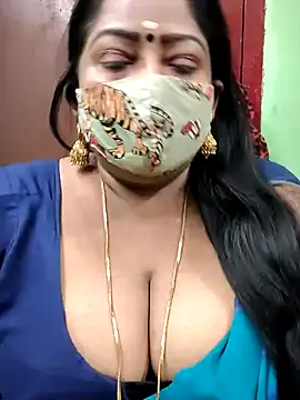 Snapshot of maniisha chatting on December 2024 04:13:02 PM maniisha online show from December 2024 04:13:02 PM