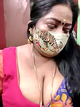 Snapshot of maniisha chatting on December 2024 09:17:02 PM maniisha online show from December 2024 09:17:02 PM