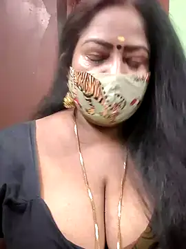 Snapshot of maniisha chatting on December 2024 06:53:01 PM maniisha online show from December 2024 06:53:01 PM