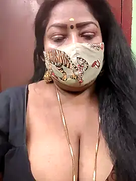 Snapshot of maniisha chatting on January 2025 06:06:01 PM maniisha online show from January 2025 06:06:01 PM