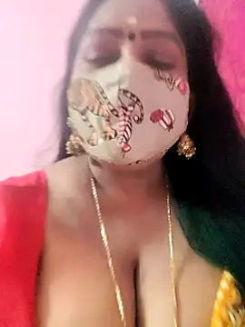 Snapshot of maniisha chatting on January 2025 06:20:02 PM maniisha online show from January 2025 06:20:02 PM