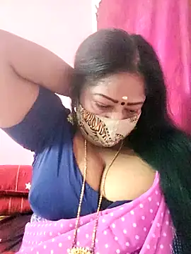 Snapshot of maniisha chatting on February 2025 06:20:02 PM maniisha online show from February 2025 06:20:02 PM