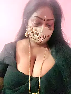 Snapshot of maniisha chatting on February 2025 06:26:01 PM maniisha online show from February 2025 06:26:01 PM