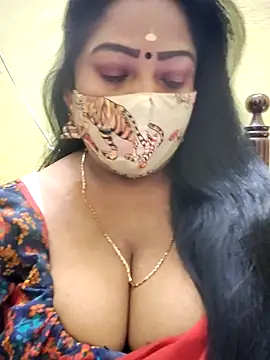 Snapshot of maniisha chatting on October 2025 07:01:02 PM maniisha online show from October 2025 07:01:02 PM