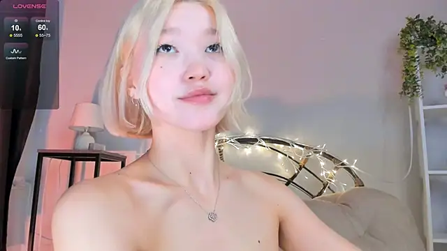 Snapshot of milli_sun_ chatting on January 2025 08:25:01 AM milli sun online show from January 2025 08:25:01 AM