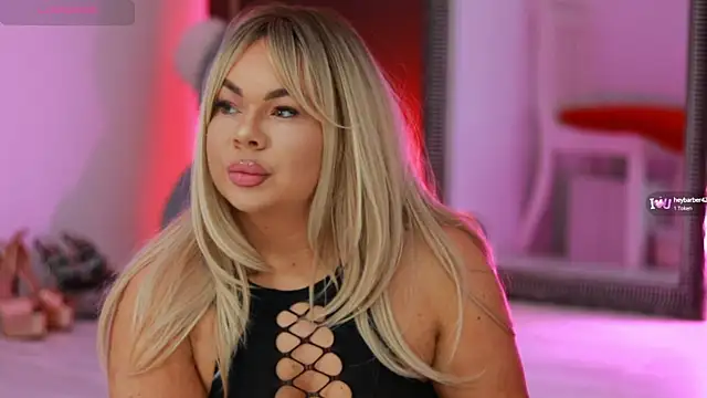 MissLilaa online show from March 2025 05:28:02 PM