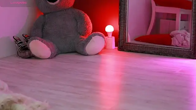 MissLilaa online show from March 2025 08:32:02 PM