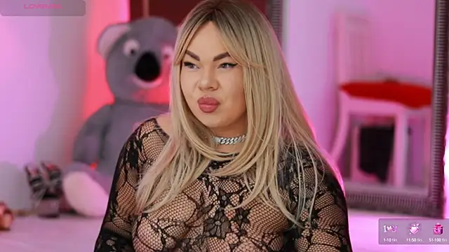 MissLilaa online show from March 2025 05:28:01 PM