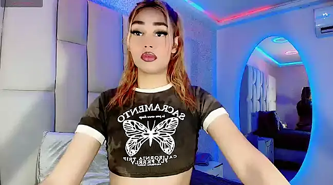 Snapshot of Hallyhott chatting on March 2025 04:16:02 AM Hallyhott online show from March 2025 04:16:02 AM