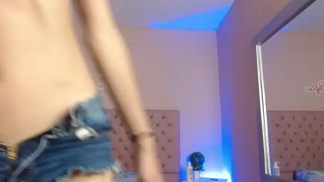 alice sofia online show from September 2025 12:04:02 PM