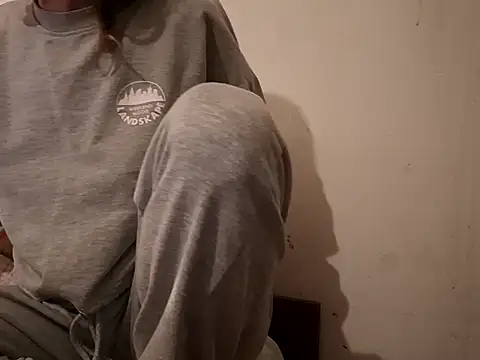 Snapshot of filipasantosx chatting on February 2025 09:20:02 PM filipasantosx online show from February 2025 09:20:02 PM