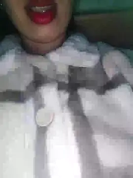 Snapshot of Sexy-divorced-woman chatting on January 2025 02:53:02 AM Sexy-divorced-woman online show from January 2025 02:53:02 AM