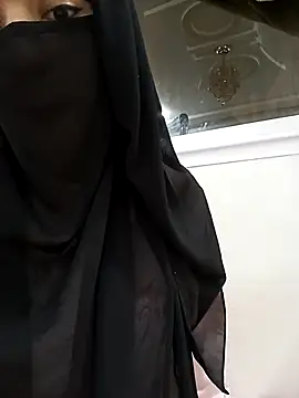 Snapshot of Sexy-divorced-woman chatting on February 2025 03:22:01 AM Sexy-divorced-woman online show from February 2025 03:22:01 AM