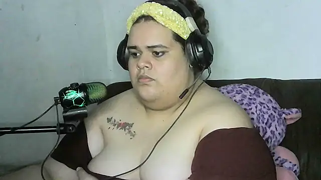 GeovanaLiveHot online show from October 2025 07:34:02 AM