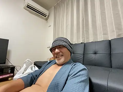 Grandpa29hijii online show from October 2025 01:10:01 PM