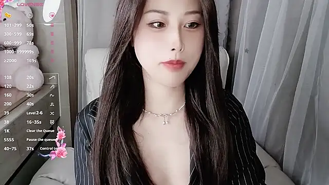 Blossom-666 online show from January 2025 08:15:02 PM