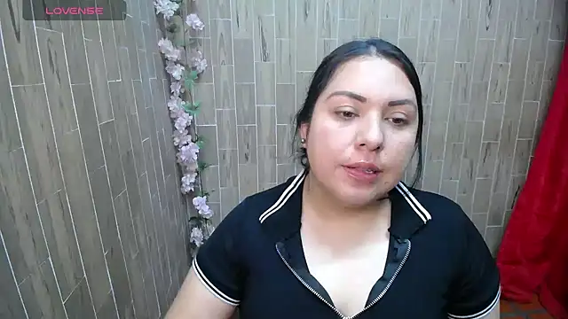 Snapshot of solyeria chatting on May 2026 02:20:02 AM solyeria online show from May 2026 02:20:02 AM