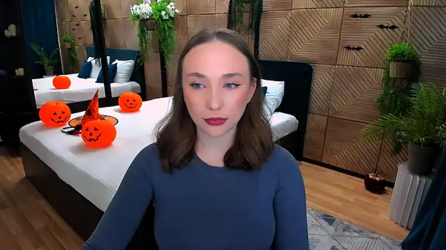 TrueReincarnation online show from November 2025 04:03:01 AM