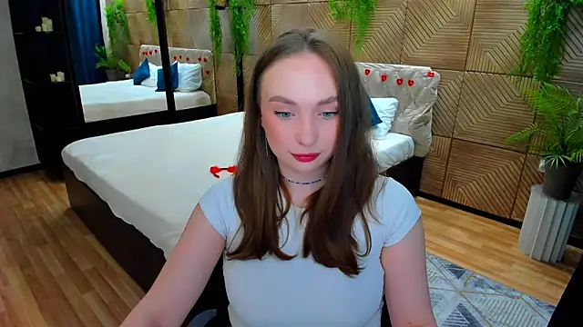 Snapshot of TrueReincarnation chatting on June 2026 04:14:02 AM TrueReincarnation online show from June 2026 04:14:02 AM