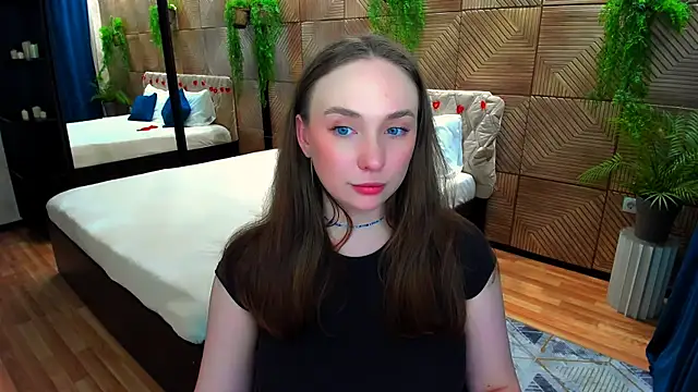Snapshot of TrueReincarnation chatting on June 2026 07:26:02 PM TrueReincarnation online show from June 2026 07:26:02 PM