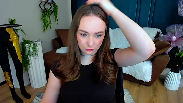 Snapshot of TrueReincarnation chatting on June 2026 04:16:02 PM TrueReincarnation online show from June 2026 04:16:02 PM