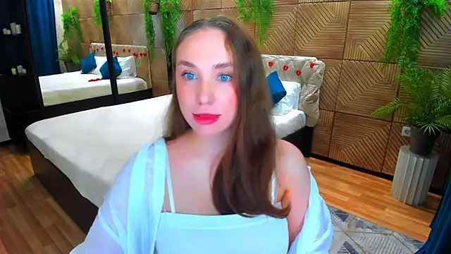 Snapshot of TrueReincarnation chatting on July 2026 07:32:01 PM TrueReincarnation online show from July 2026 07:32:01 PM