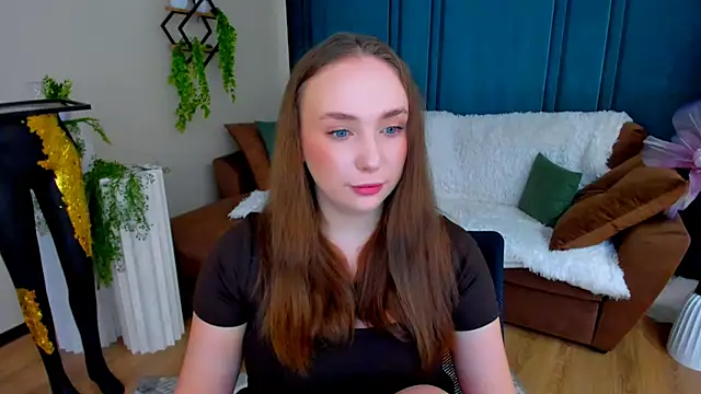 Snapshot of TrueReincarnation chatting on July 2026 07:23:01 AM TrueReincarnation online show from July 2026 07:23:01 AM