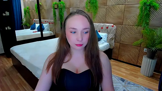 Snapshot of TrueReincarnation chatting on July 2026 07:22:01 AM TrueReincarnation online show from July 2026 07:22:01 AM